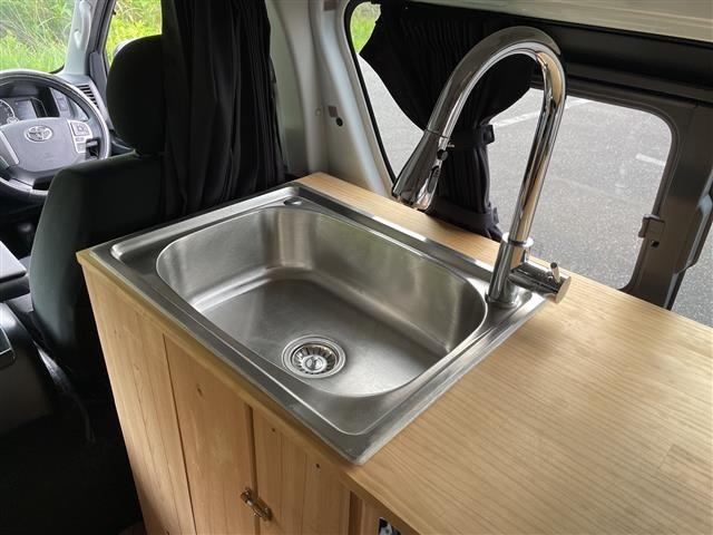 Toyota HIACE VAN 2022 7388121-7