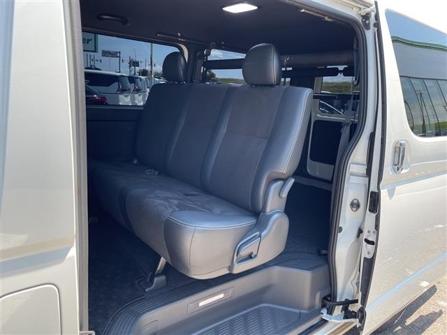 Toyota HIACE VAN 2020 7388122-22