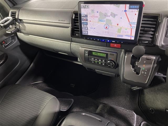 Toyota HIACE VAN 2025 7388132-10