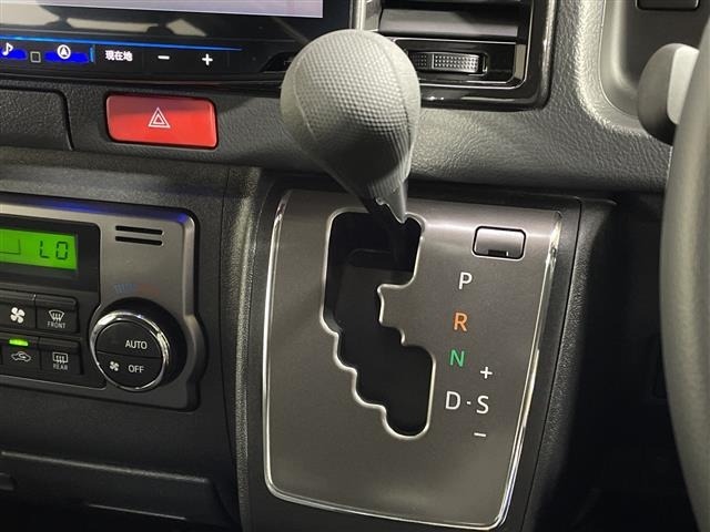 Toyota HIACE VAN 2025 7388132-22