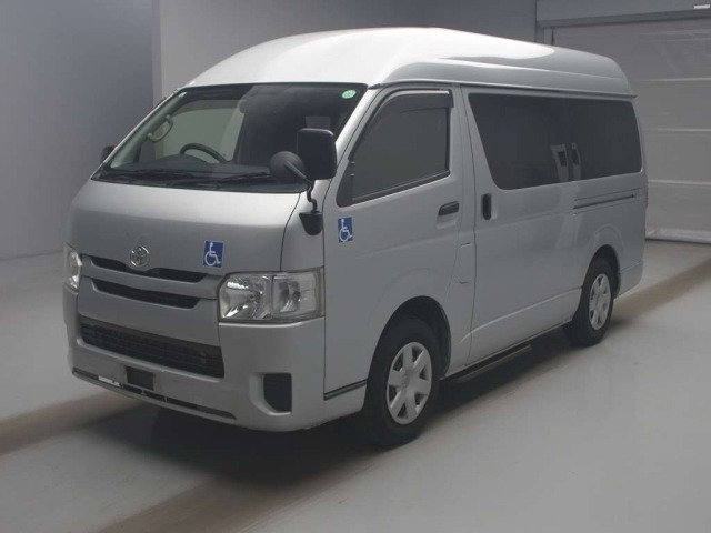 Toyota HIACE VAN 2018 7388135-0