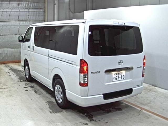 Toyota HIACE VAN 2026 7388161-1