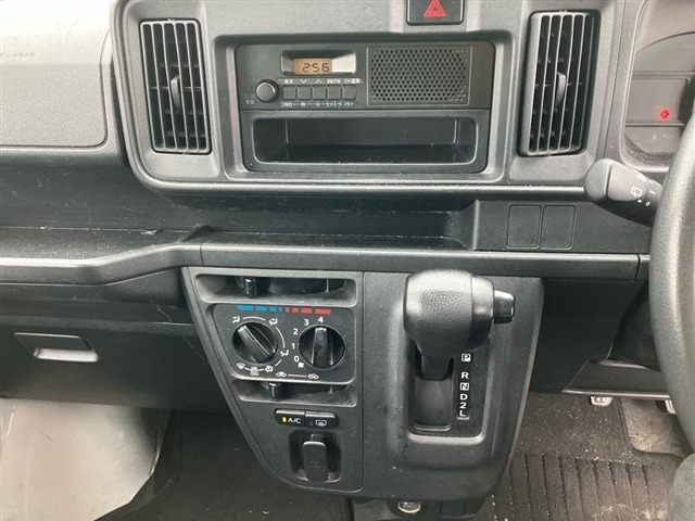 Daihatsu HIJET VAN 2018 7420976-4