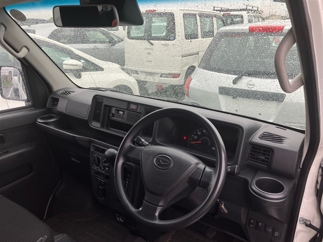 Daihatsu HIJET VAN 2020 7421002-3