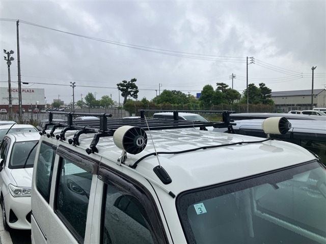 Daihatsu HIJET VAN 2018 7421010-11