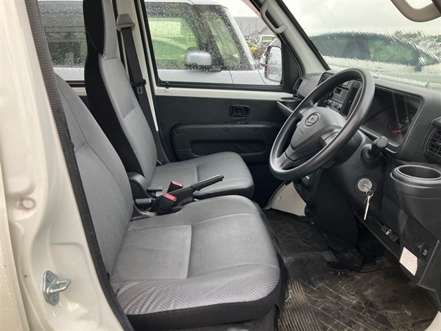 Daihatsu HIJET VAN 2018 7421010-5