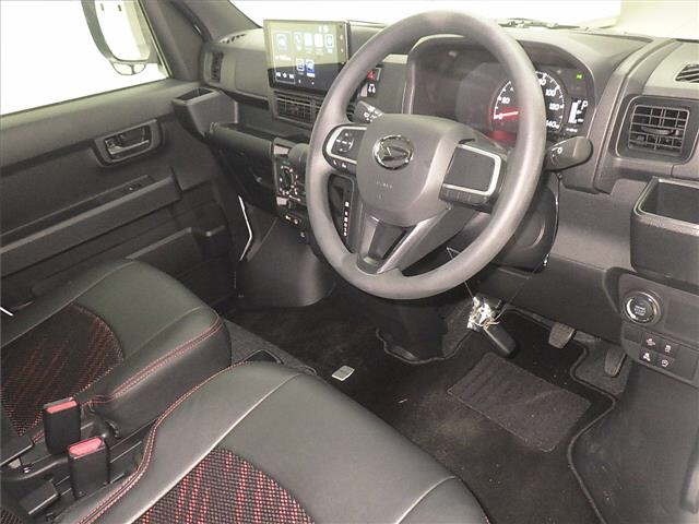 Daihatsu HIJET VAN 2025 7421312-3