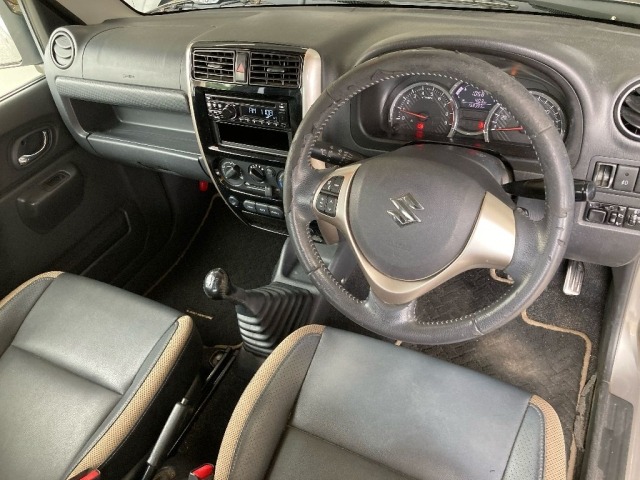 Suzuki JIMNY 2015 7414182-3