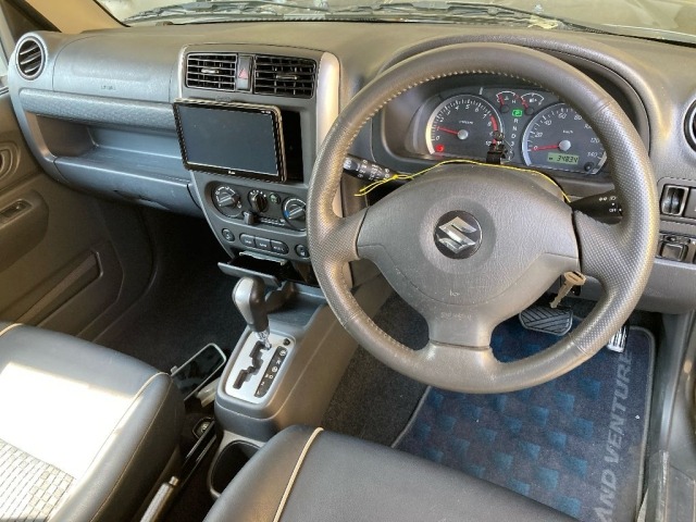 Suzuki JIMNY 2007 7414211-3
