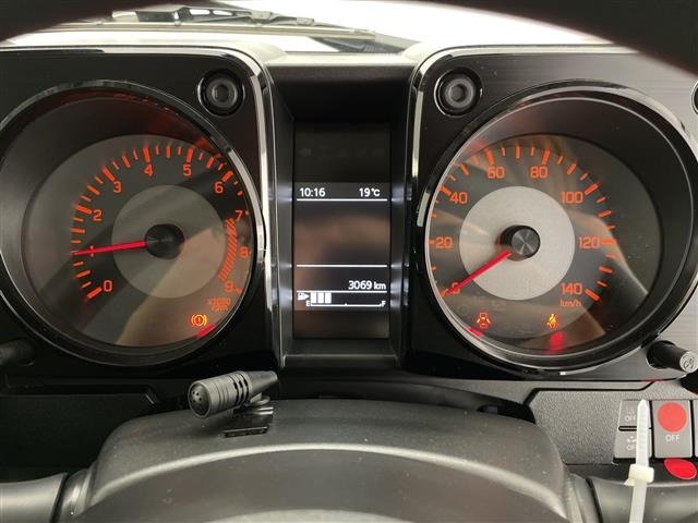 Suzuki JIMNY 2024 7416847-3