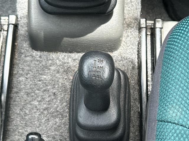 Suzuki JIMNY 2001 7417287-7