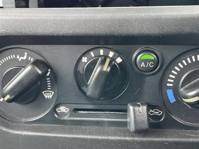 Suzuki JIMNY 2014 7417575-2