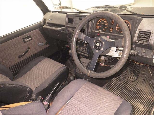 Suzuki JIMNY 1994 7417662-3