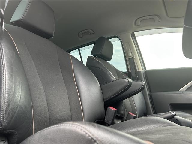 Nissan LAFESTA 2013 7389245-12