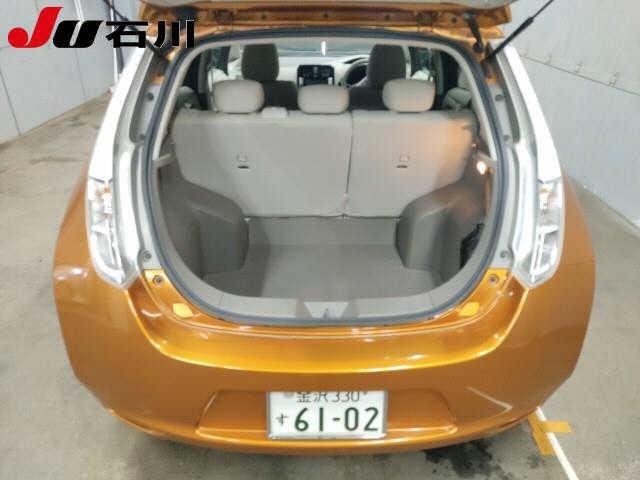 Nissan LEAF 2016 7389872-6