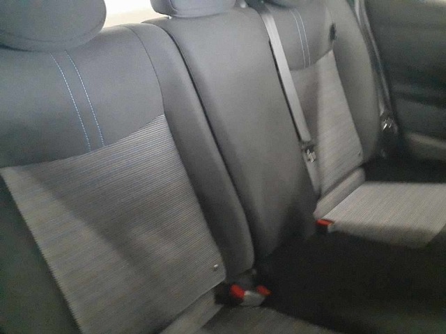 Nissan LEAF 2019 7389876-11