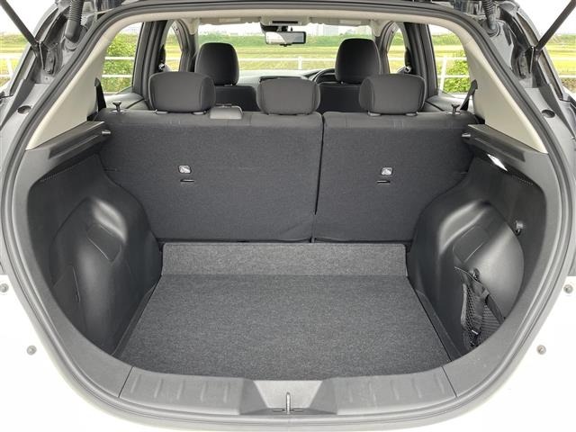 Nissan LEAF 2021 7390205-2