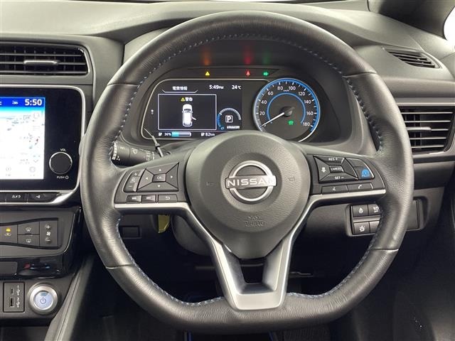 Nissan LEAF 2023 7390206-10
