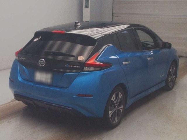 Nissan LEAF 2020 7390215-1