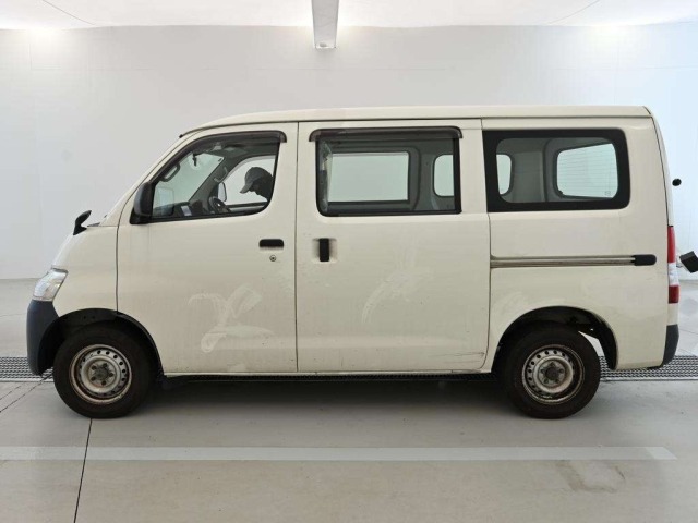 Toyota LITEACE VAN 2020 7404773-4