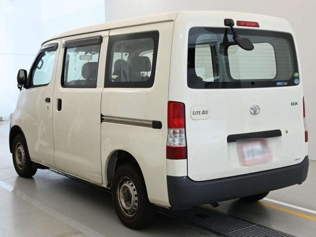 Toyota LITEACE VAN 2020 7404773-6
