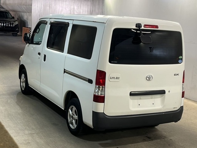 Toyota LITEACE VAN 2017 7404788-1