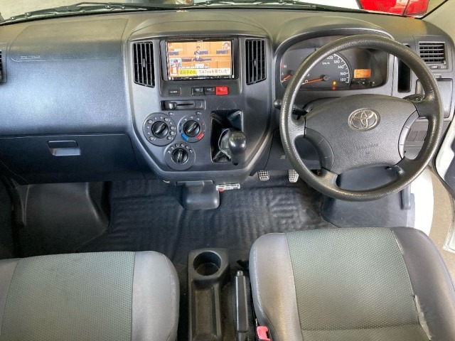 Toyota LITEACE VAN 2017 7404788-3