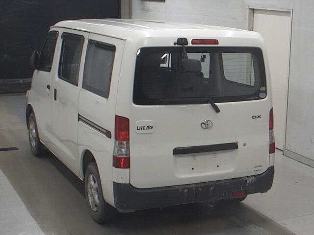 Toyota LITEACE VAN 2015 7404903-1