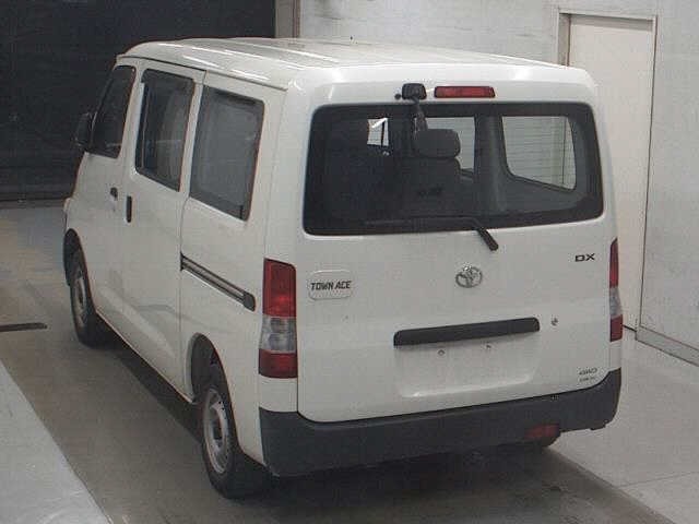 Toyota LITEACE VAN 2020 7404905-1