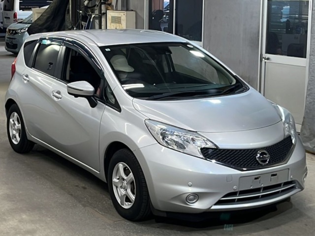 Nissan NOTE 2015 7389953-4