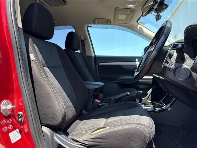 Mitsubishi OUTLANDER 2015 7396967-5