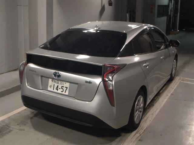 Toyota PRIUS 2016 7387729-5