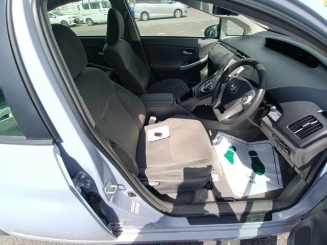 Toyota PRIUS 2010 7387837-10