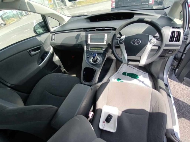 Toyota PRIUS 2010 7387837-11