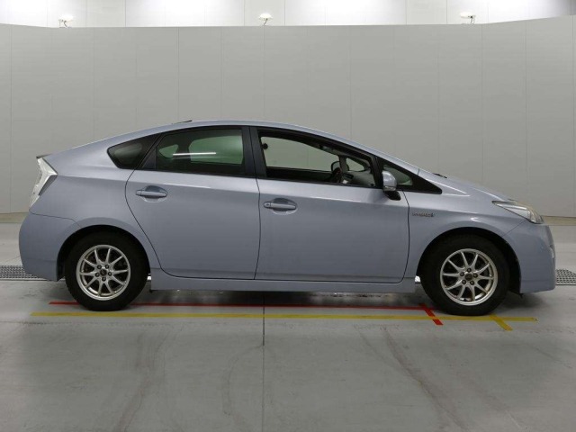 Toyota PRIUS 2010 7387837-3