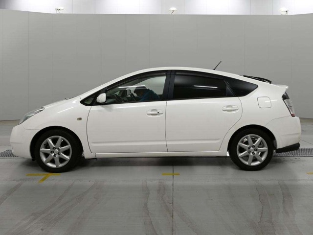 Toyota PRIUS 2005 7387840-4