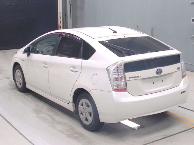 Toyota PRIUS 2011 7387856-6