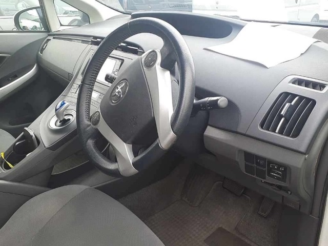 Toyota PRIUS 2011 7387856-7