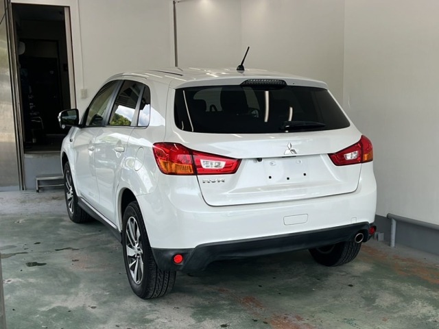 Mitsubishi RVR 2015 7396706-1