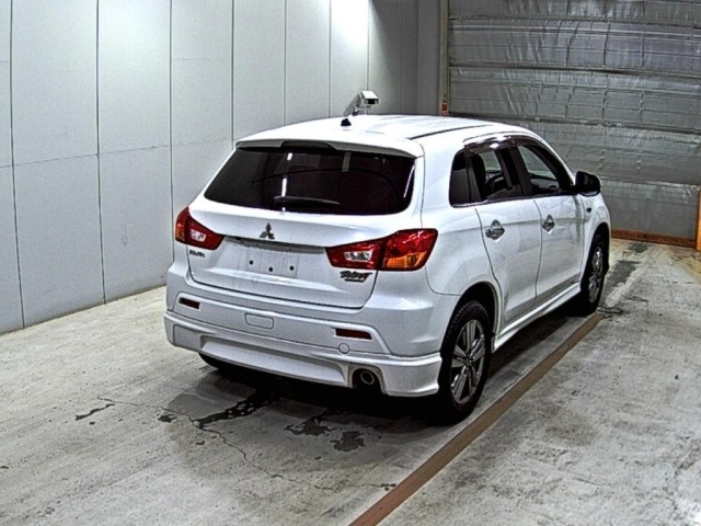 Mitsubishi RVR 2014 7396752-5