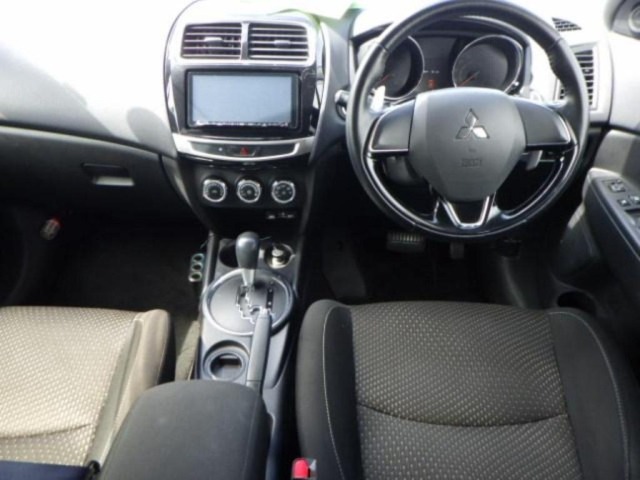 Mitsubishi RVR 2016 7396779-3