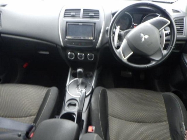 Mitsubishi RVR 2014 7396792-3