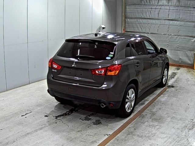 Mitsubishi RVR 2014 7396792-5