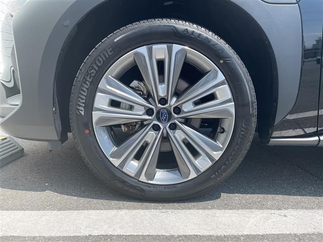 Subaru Solterra 2023 7408820-11