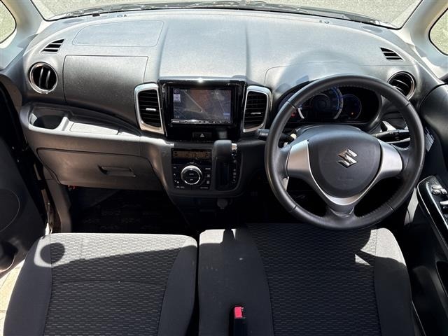 Suzuki SPACIA 2014 7408226-28