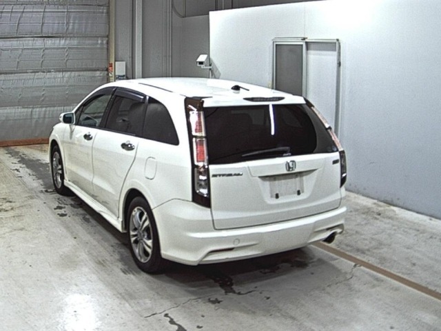 Honda STREAM 2012 7396182-1