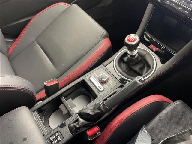 Subaru SUBARU 2018 7409323-3