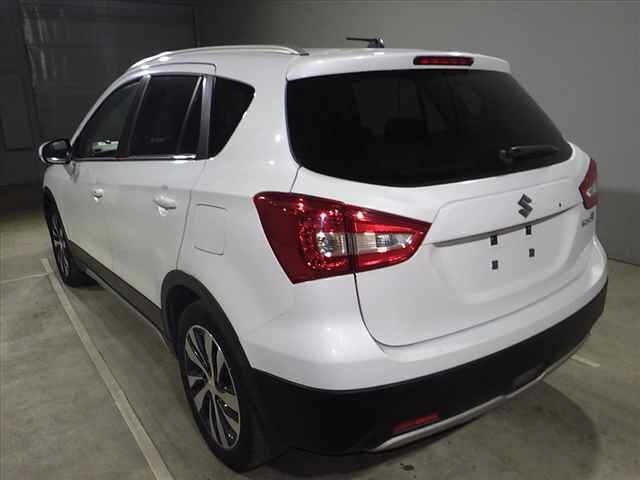 Suzuki SX4 2019 7398256-4