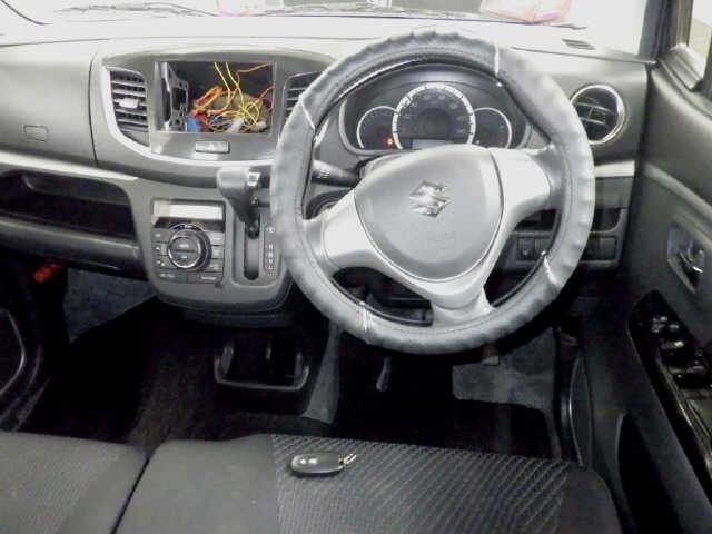 Suzuki WAGON R 2013 7415228-3