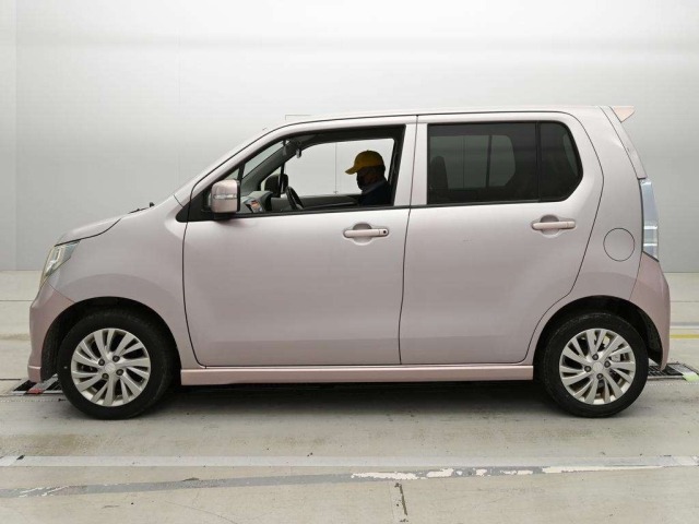 Suzuki WAGON R 2014 7415459-4